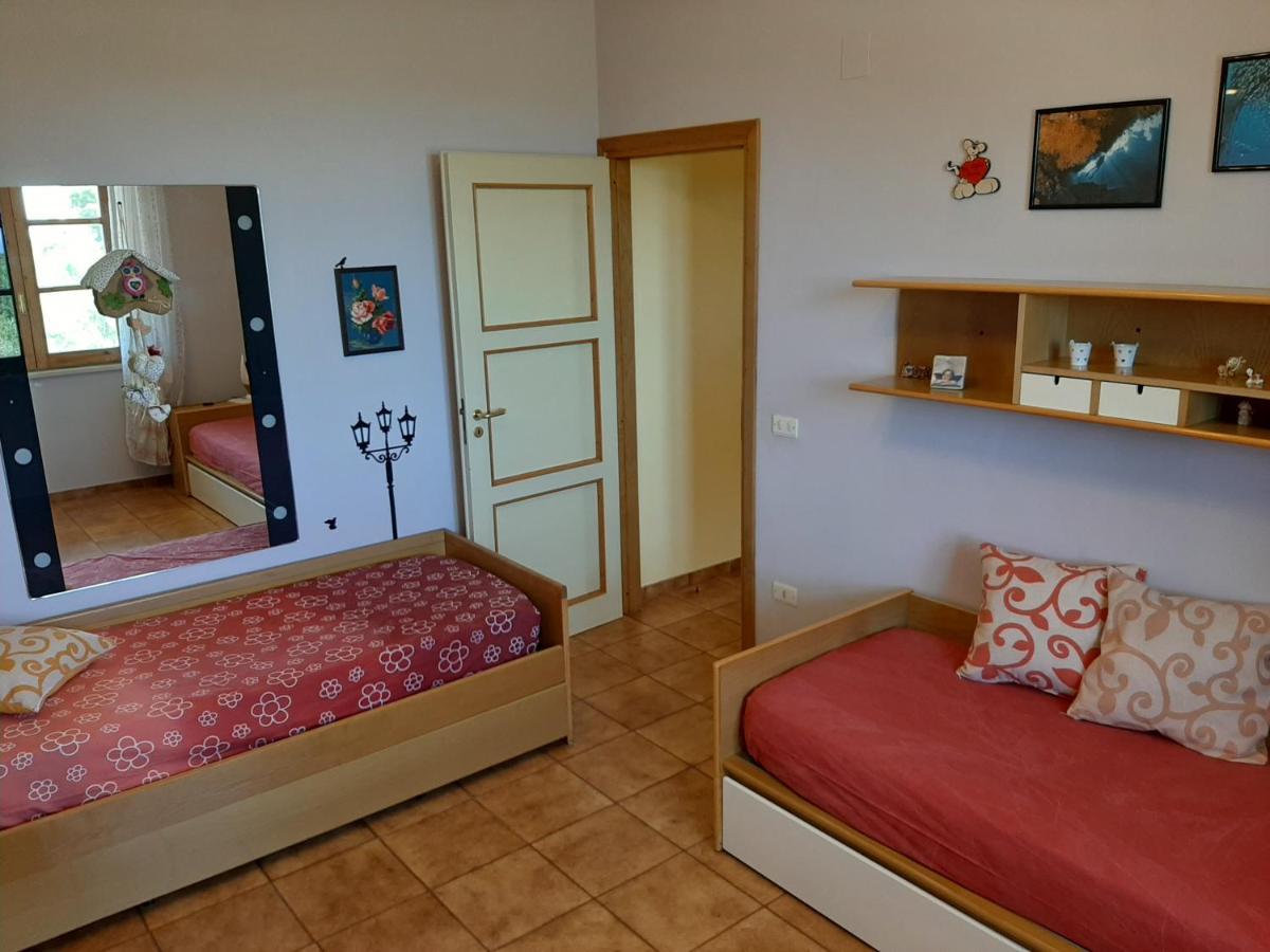 Bed and Breakfast Casanonnavittoria Terrasini Exterior foto